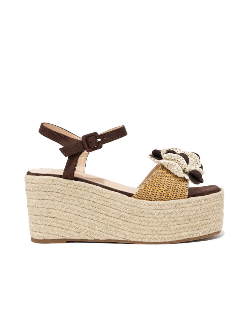 Sandales en halfa avec motifs